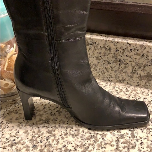 enzo angiolini black leather boots